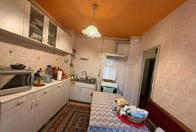 Apartament cu 3 camere decomandat în Bălcescu - 10