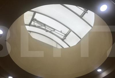 Spațiu comercial, de 420 mp, în Central - 2