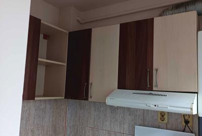 Garsonieră decomandată în Exterior Vest - 6