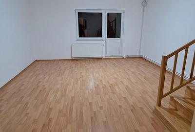 Apartament cu 2 camere decomandat în Central - 9