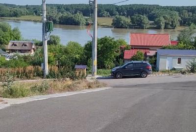 Teren Delta intravilan 500mp - 1
