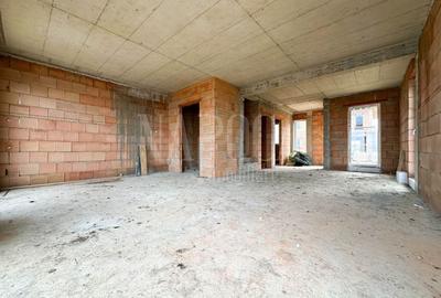 Duplex cu 4 camere cu Canalizare în Apahida - 2