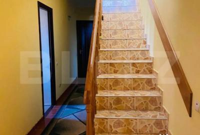 Casă cu 6 camere cu Teren 2500 Mp în Central - 9