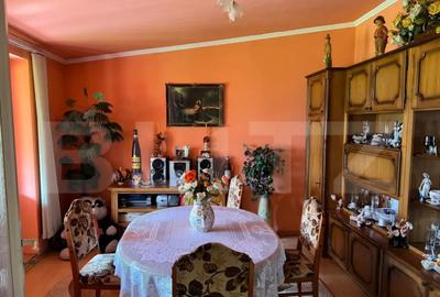 Casă cu 3 camere cu Teren 277 Mp în 7 Noiembrie - 1