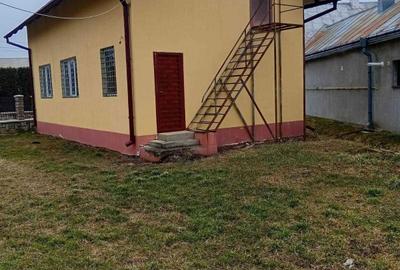 Casă cu 3 camere în Central - 4