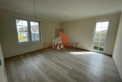 Gradina proprie 30 mp. Finisaje superioare. Pozitie excelenta. - 1