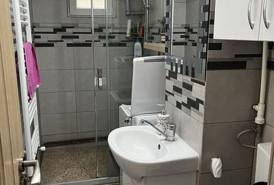 Apartament cu 2 camere semidecomandat în Micro 5 - 7