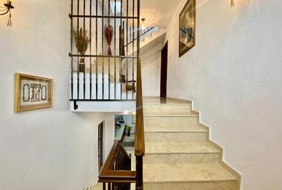 Casă cu 6 camere cu Teren 650 Mp în Central - 4