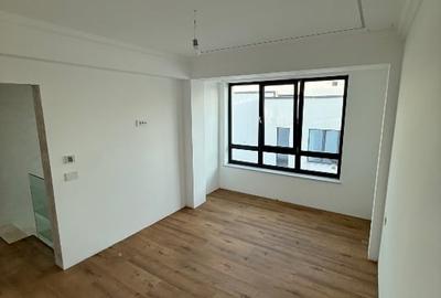 Casă individuală cu 3 camere cu Teren 300 Mp în Central - 7