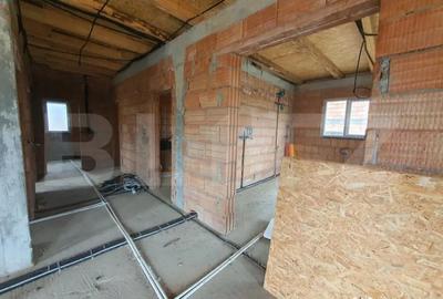 Casă cu 4 camere cu Teren 430 Mp în Central - 4