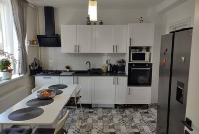 Casă individuală cu 4 camere cu Canalizare în Dragomirești-Deal - 6