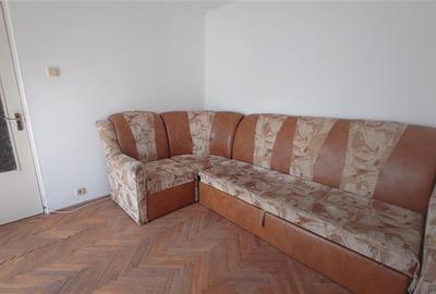 Garsoniera spatioasa, balcon inchis, Strada Duiliu Zamfirescu, etaj 4/4 - 9