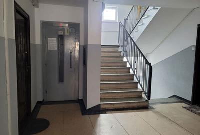 Proprietar, apt. 2 cam, spatios, metrou Gorjului - 10