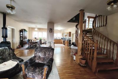 Casa 5 camere de vanzare in Someseni, Cluj Napoca - 2