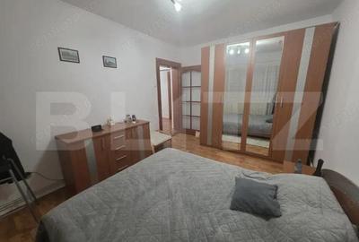 Apartament cu 3 camere semidecomandat în Micro 5 - 7