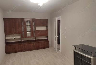 Garsoniera in sectorul 3 - 3