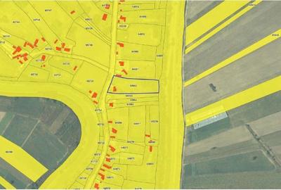 Teren de 4548 mp, în Golăiești - 5