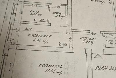Apartament cu 3 camere semidecomandat în Ultracentral