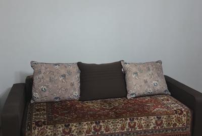 Garsoniera la curte, centrala proprie, Aparatorii Patriei metrou 5' mers pe jos - 2