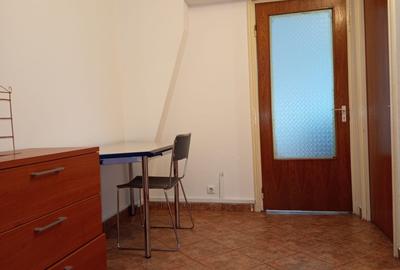 2 Camere Decomandat – Piața Muncii / Victor Babeș – Etaj 1 - 9