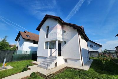 Casă cu 4 camere cu Teren 295 Mp în Aviației - 1