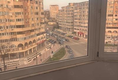 Apartament cu 2 camere decomandat în Trocadero - 1