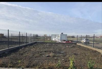 Casă cu 4 camere în Covaci