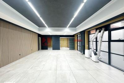 Spațiu comercial, de 78 mp, în Centrul Civic