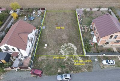 Teren Construcții intravilan de 698 mp, în Moșnița Nouă