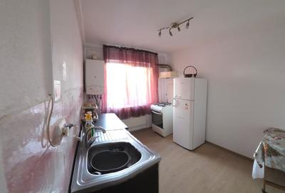Apartament 2 camere elegant, semidecomandat, etaj 3 - Str. Minerilor, Tg-Jiu - 6
