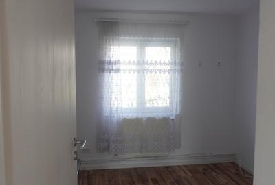Casă individuală cu 8 camere cu Canalizare în Snagov - 15