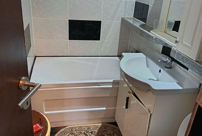 Apartament cu 2 camere decomandat în Tătărași