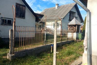 Casă cu 4 camere în Crăciunești - 6