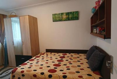 Apartament cu 3 camere semidecomandat, mobilat în Titan - 10