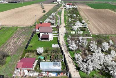 Teren intravilan de 801 mp, în Tărtășești