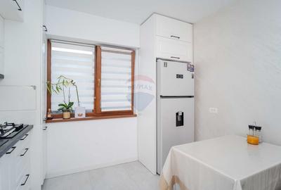 Apartament cu 3 camere de vanzare  ESQ Village  Valea Lupului - 10