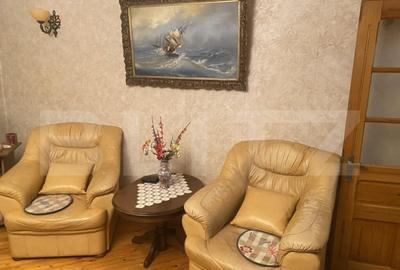 Casa de vanzare, cu 7 camere, 480 mp, zona Bd. Bucovina - 2