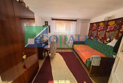 Casă individuală cu 6 camere cu Teren 150 Mp în Girocului - 9