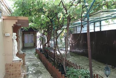 Casă cu 3 camere cu Teren 490 Mp în Brăilița - 1