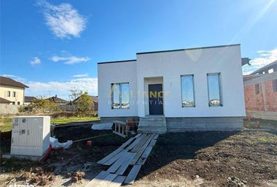 Apartament cu 4 camere în Berceni - 3