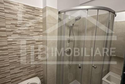Apartament cu 3 camere semidecomandat în 7 Noiembrie - 10
