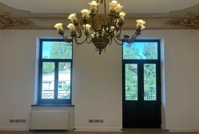 Cladire deosebită cu arhitectura interbelică cu destinație pentru sediu firma - 8