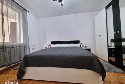 Apartament cu 2 camere semidecomandat în Ultracentral