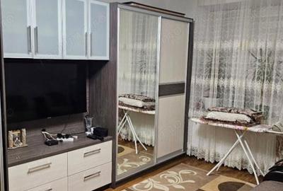 1 camera in zona UMt - 1