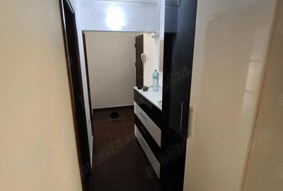 Apartament trei camere de inchiriat Apartament trei camere de inchiriat - 5