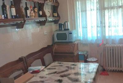 Apartament cu 3 camere decomandat în Drumul Taberei - 5