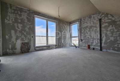 Duplex cu 6 camere cu Canalizare în Europa - 2