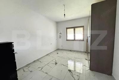 Casă cu 4 camere cu Teren 861 Mp în Micești - 1