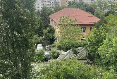 Apartament cu 3 camere decomandat în Gorjului - 2