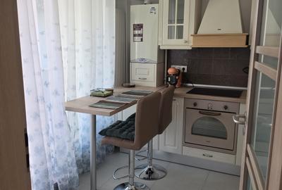 Apartament cu 3 camere decomandat în Armeneasca - 2